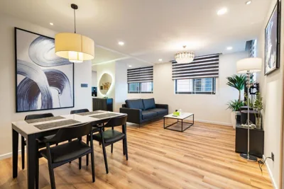 Screc Tower- Luxury 2-bedroom serviced apartment in District 3, HCMC – 写真 5