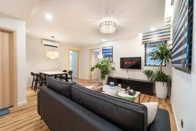 Screc Tower- Luxury 2-bedroom serviced apartment in District 3, HCMC – 写真 10